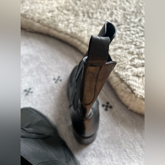 EMANUELE CRASTO leather Italian tall Chelsea boots size 38. - Picture 3 of 5